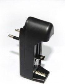 YCD-1688 (HD-0688), Зарядное устройство для аккумулятора 18650